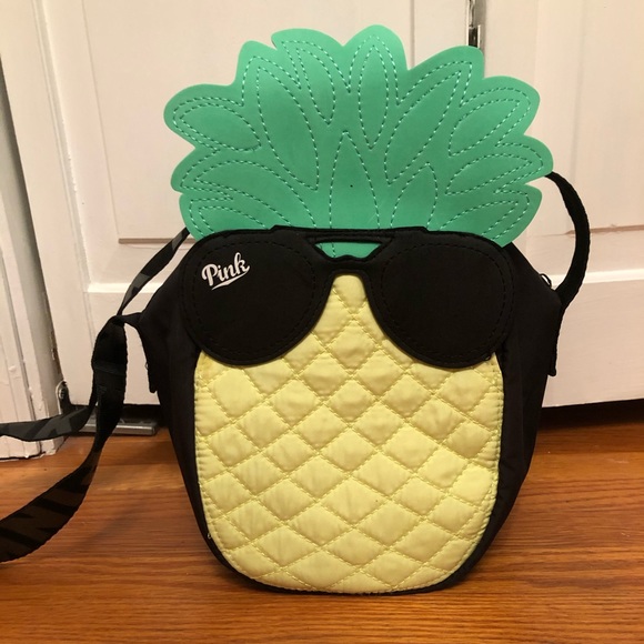 PINK Victoria’s Secret Cooler